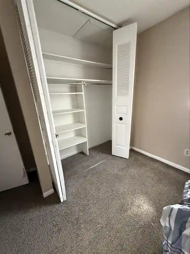 2 rooms available! One Furnished!