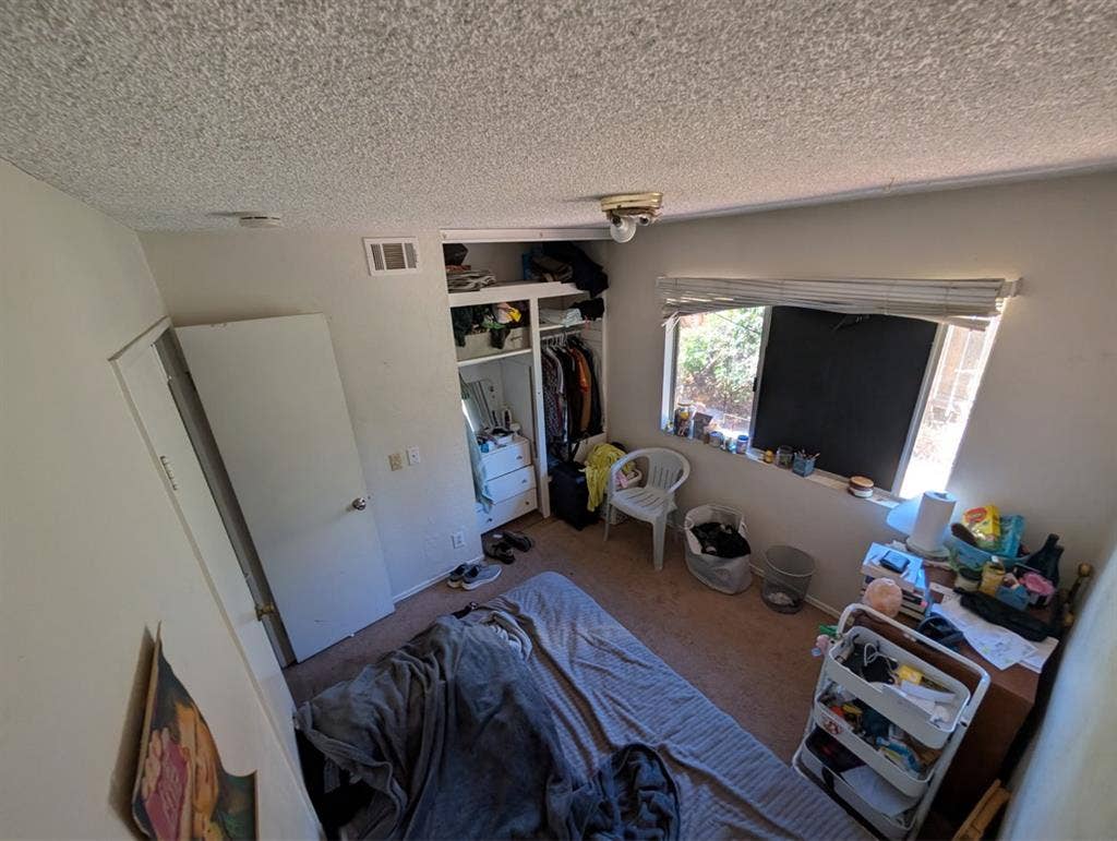 Room Available in 4bd House, Co-Ed