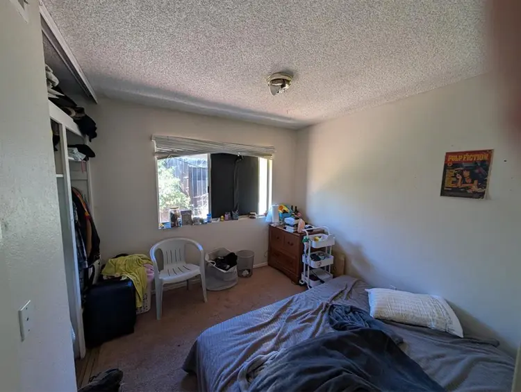 Room Available in 4bd House, Co-Ed
