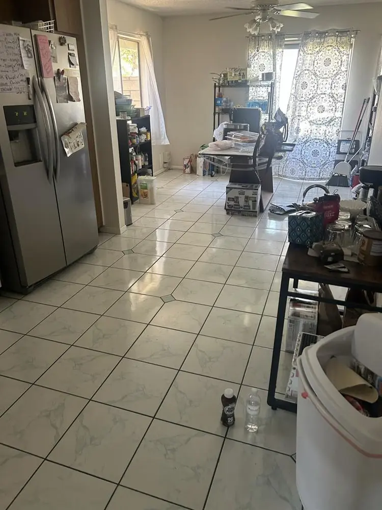 Room Available in 4bd House, Co-Ed