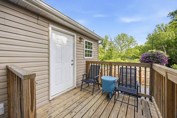 South Knoxville Garden Oasis