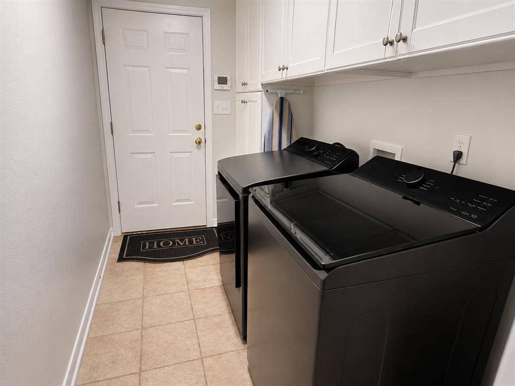 ROOM FOR RENT – NAVARRE, FL