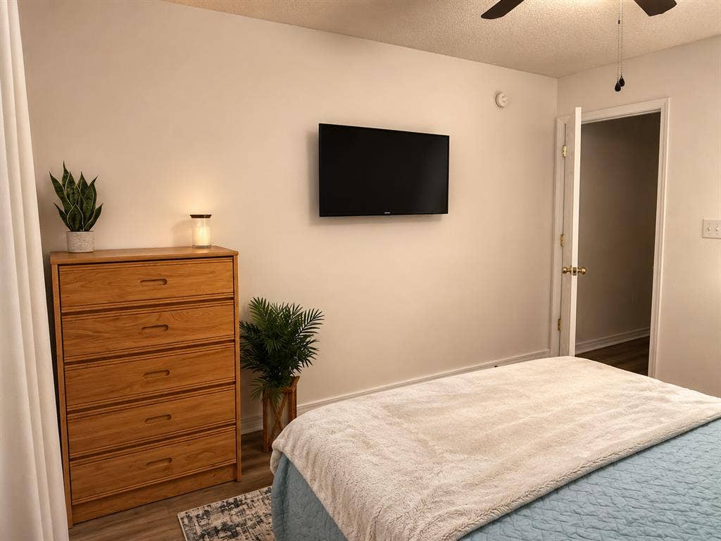 ROOM FOR RENT – NAVARRE, FL