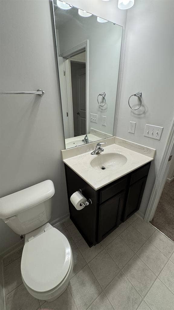 Townhouse bedroom with own bathroom