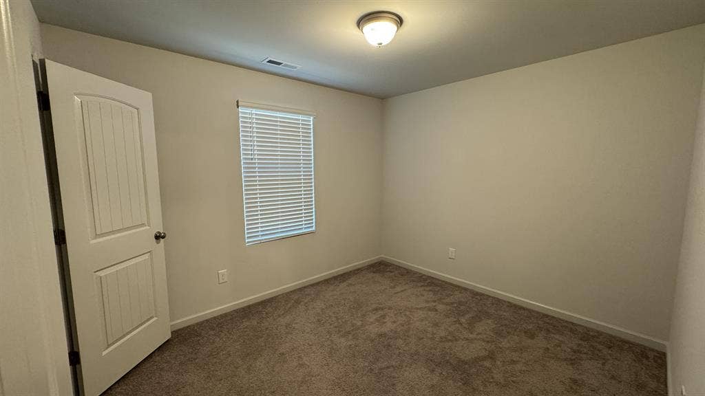 Townhouse bedroom with own bathroom