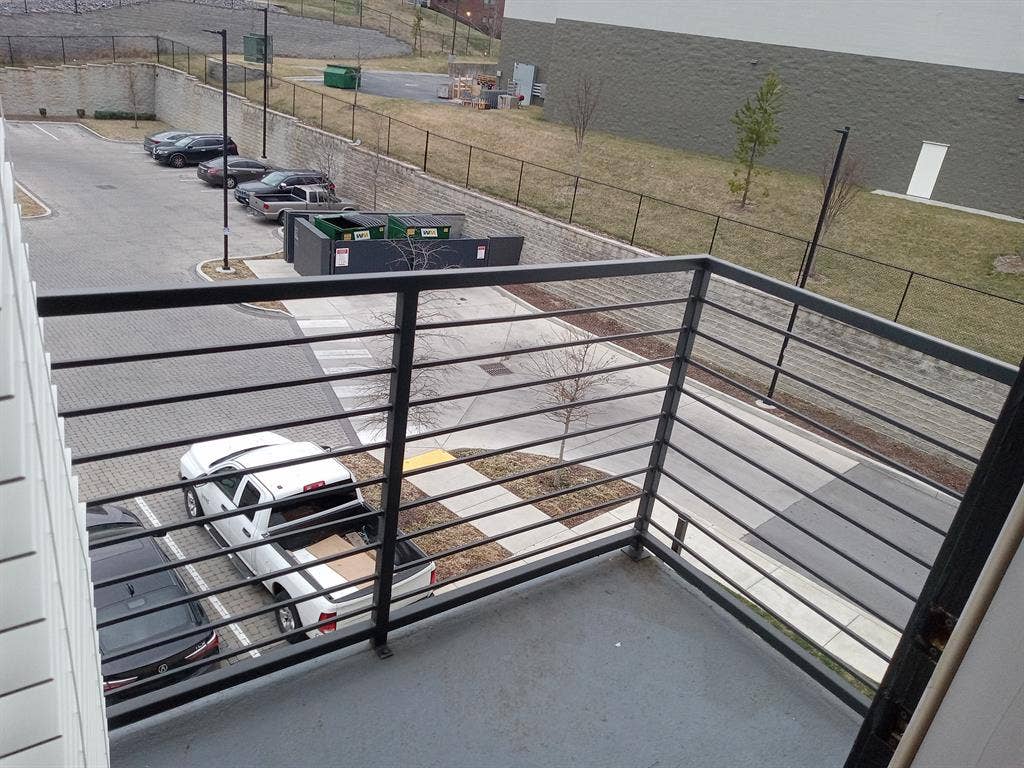 So.Nash, Luxury 2Bed/2Ba, Pool, Gym