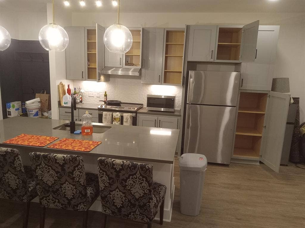 So.Nash, Luxury 2Bed/2Ba, Pool, Gym