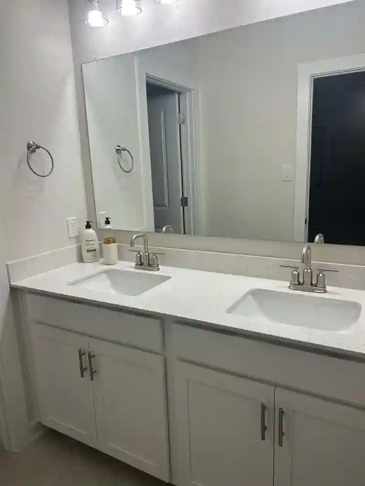 Private room for rent 78233 SA TX