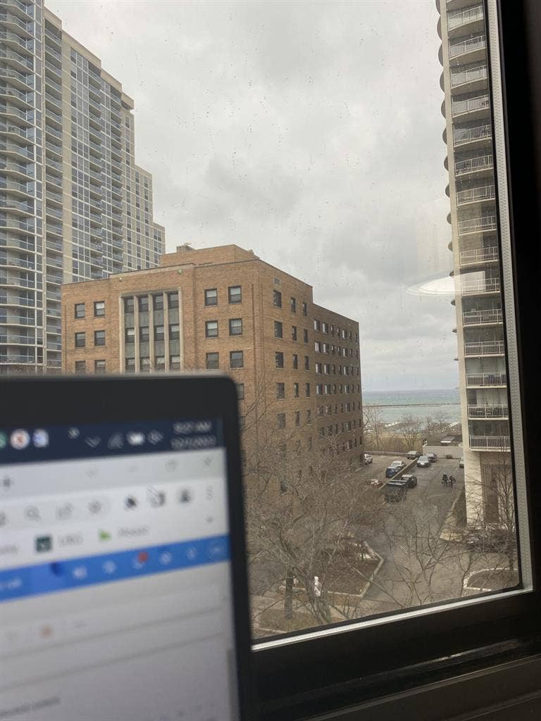 Beautiful lake view condo 💎