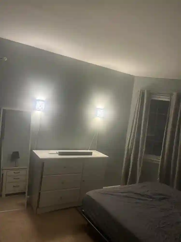 Room for rent in beautiful crestwoo