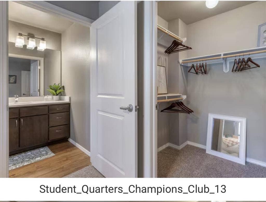 🚨University of Arkansas Housing 🚨