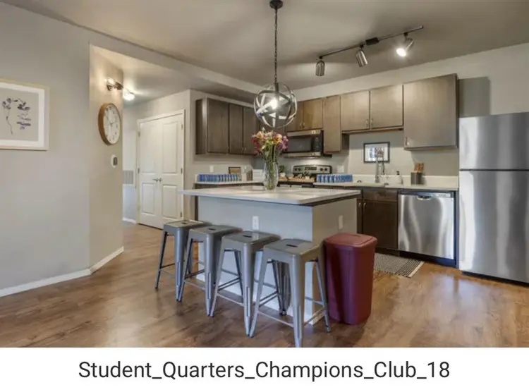 🚨University of Arkansas Housing 🚨