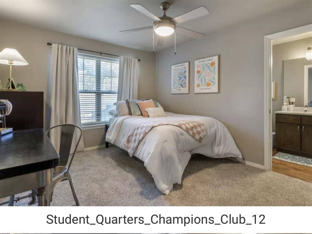 🚨University of Arkansas Housing 🚨