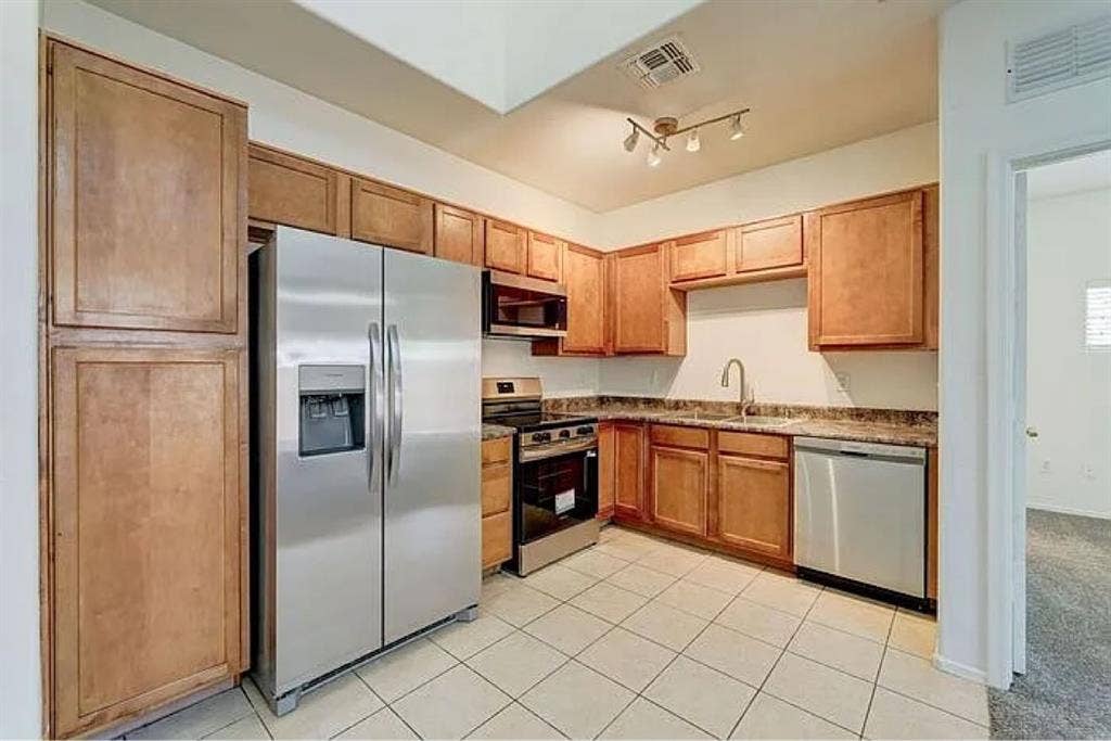 3bed 2bath house for rent
