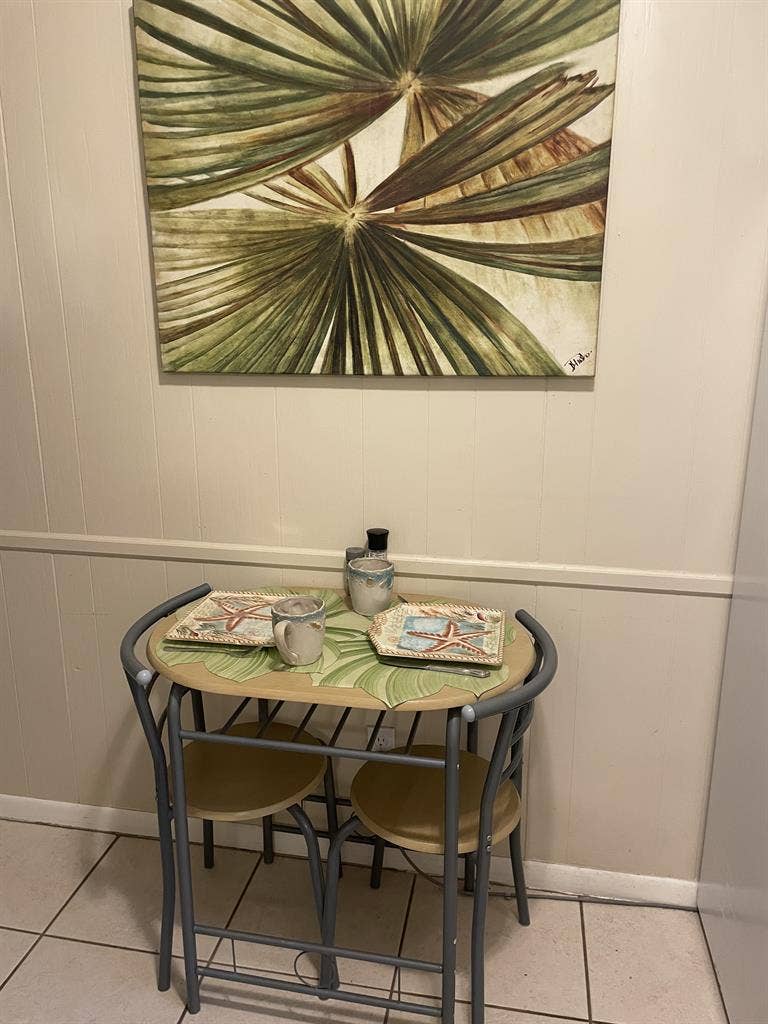 Large room for rent/house to share