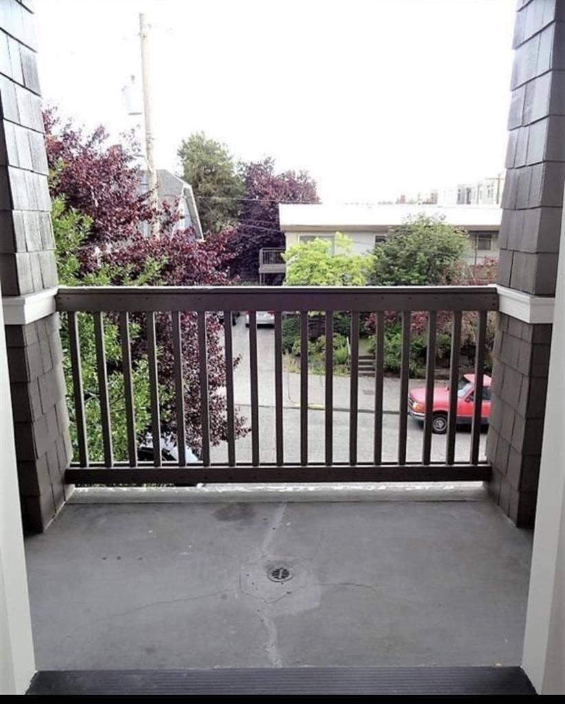 Room Available Green Lake