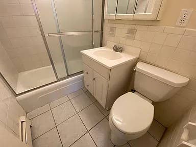Studio apartment / 81 Green St