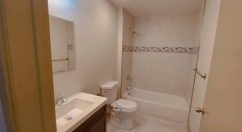 FURNISHED 2-bed 1-bath | $700