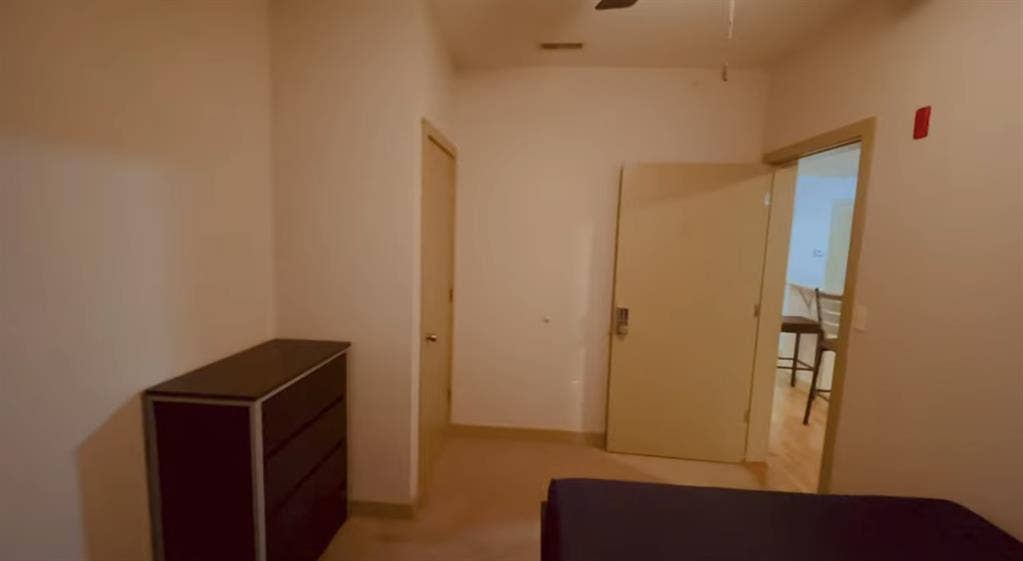 FURNISHED 2-bed 1-bath | $700