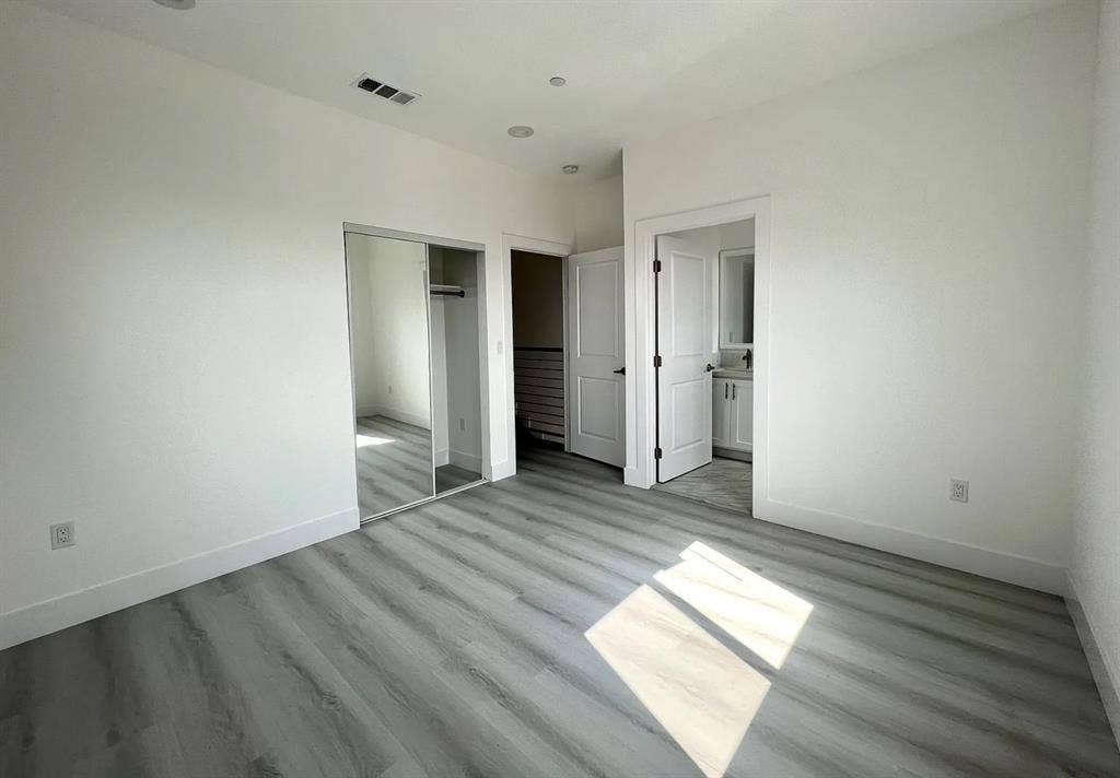 Master Bedroom In DTLA