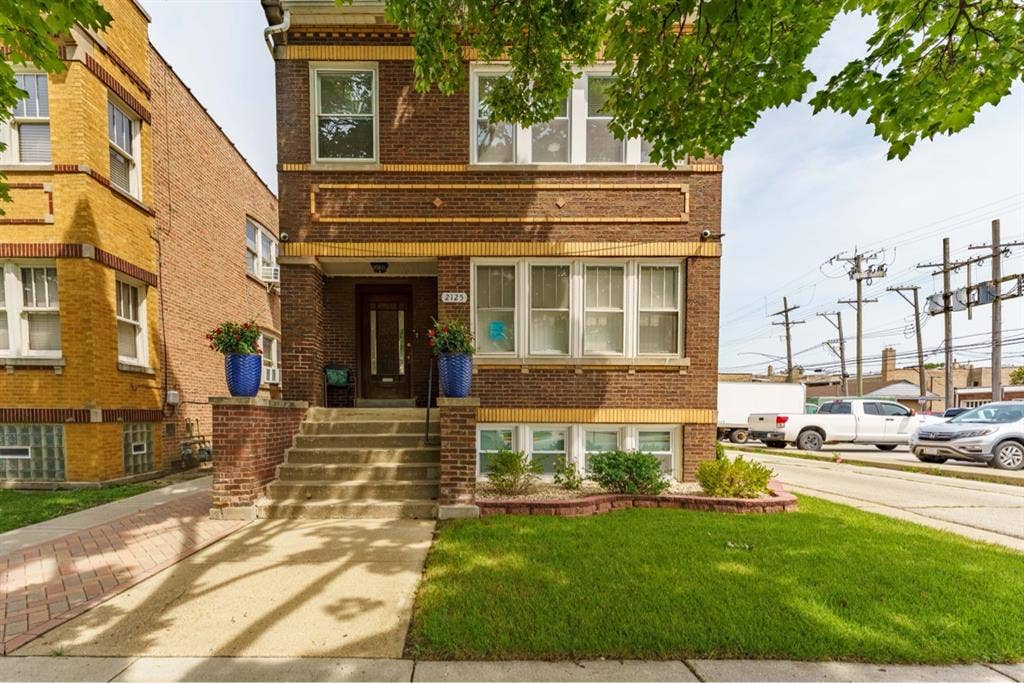 Rental in Berwyn