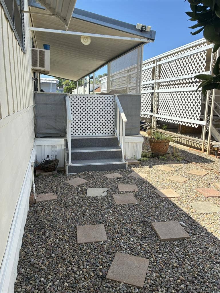 Room for rent in over 55 community