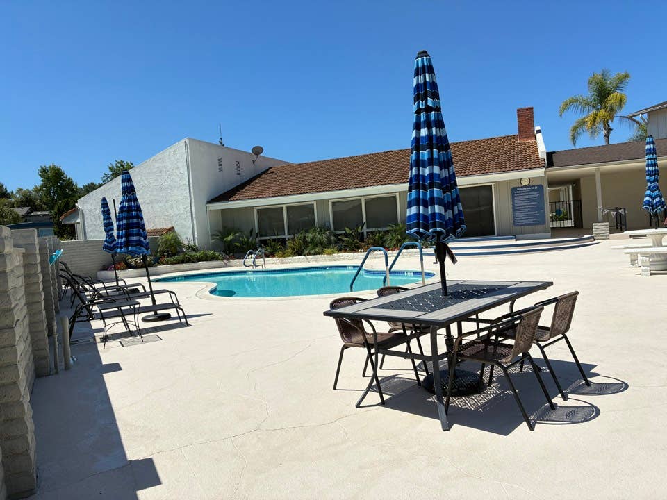 Room for rent in over 55 community