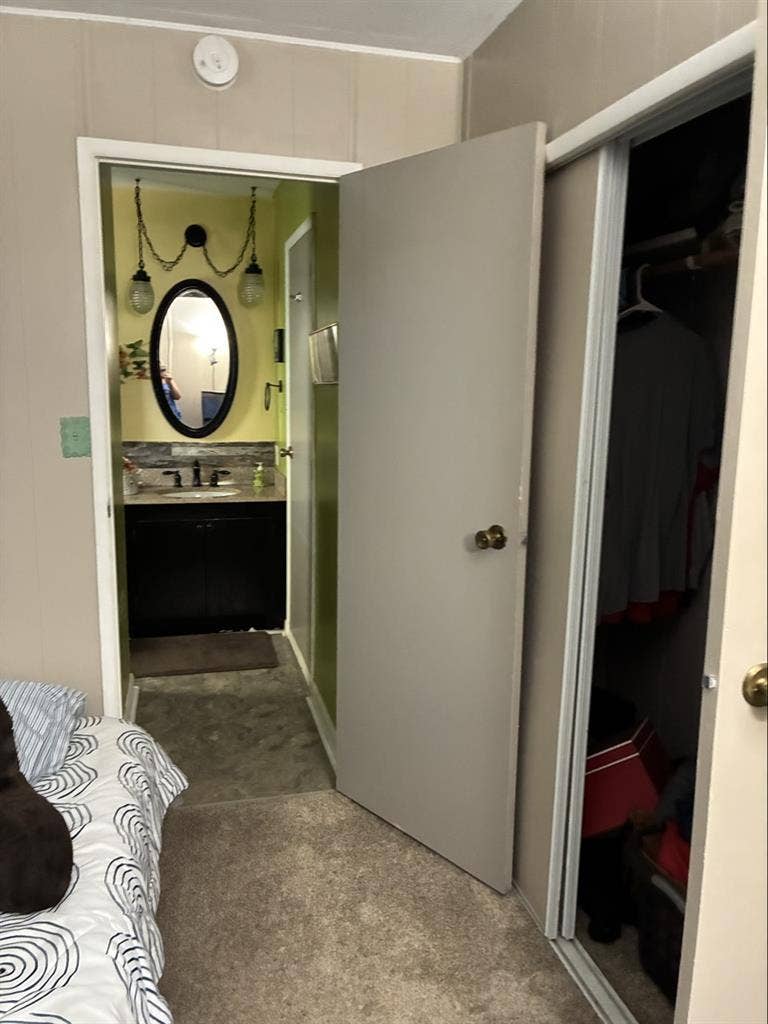 Room for rent in over 55 community