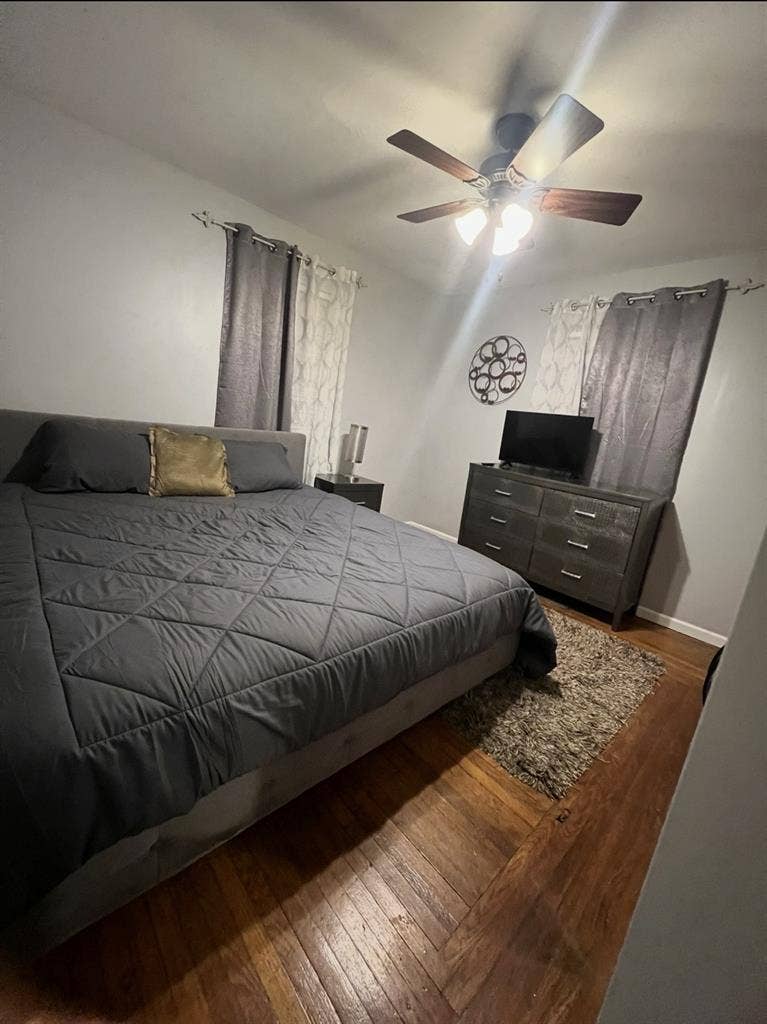 Private room for rent $800