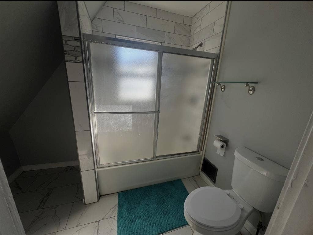 Private room for rent $800
