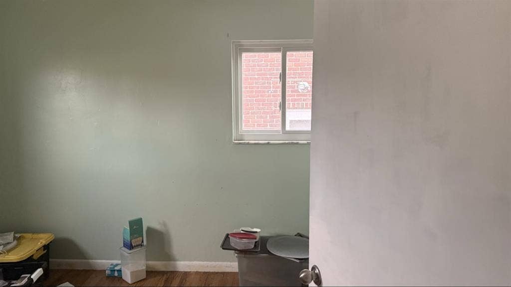 2 private rooms for rent