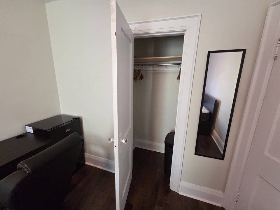Furnished room for rent