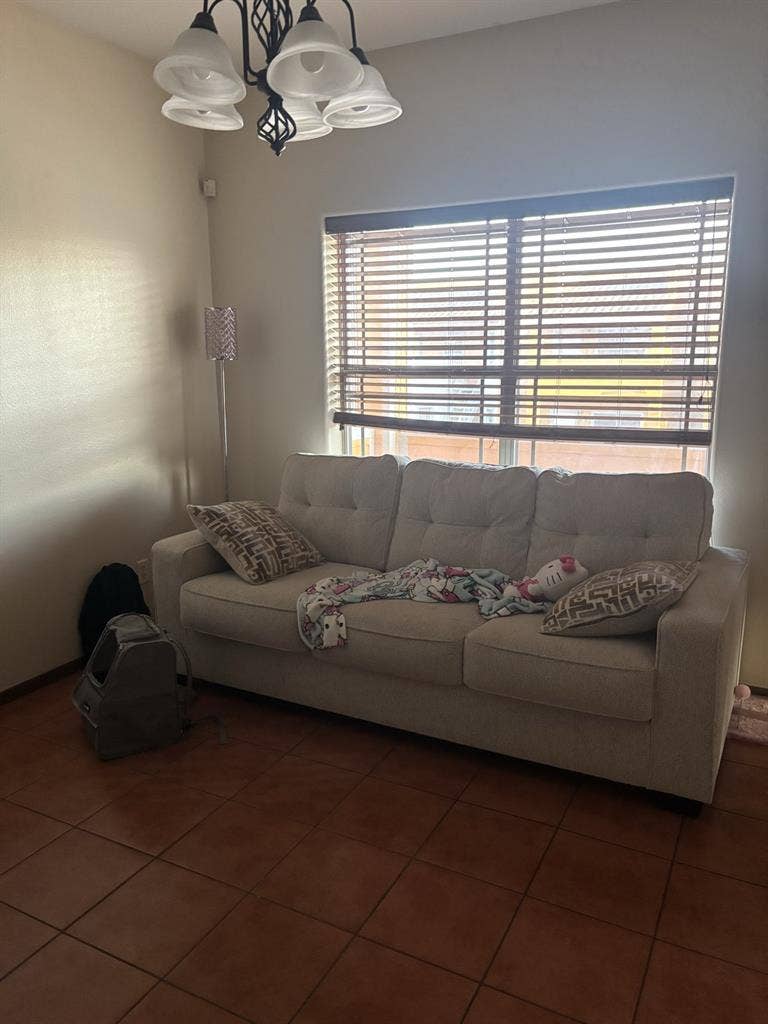Looking for roommate McAllen Texas
