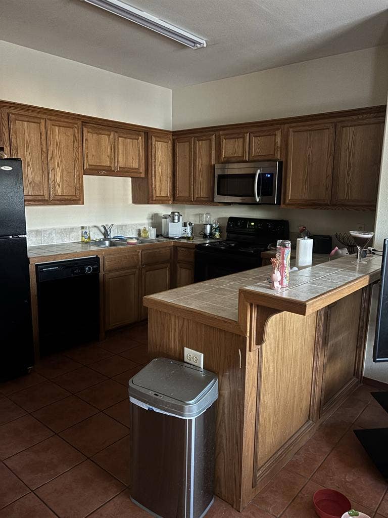 Looking for roommate McAllen Texas
