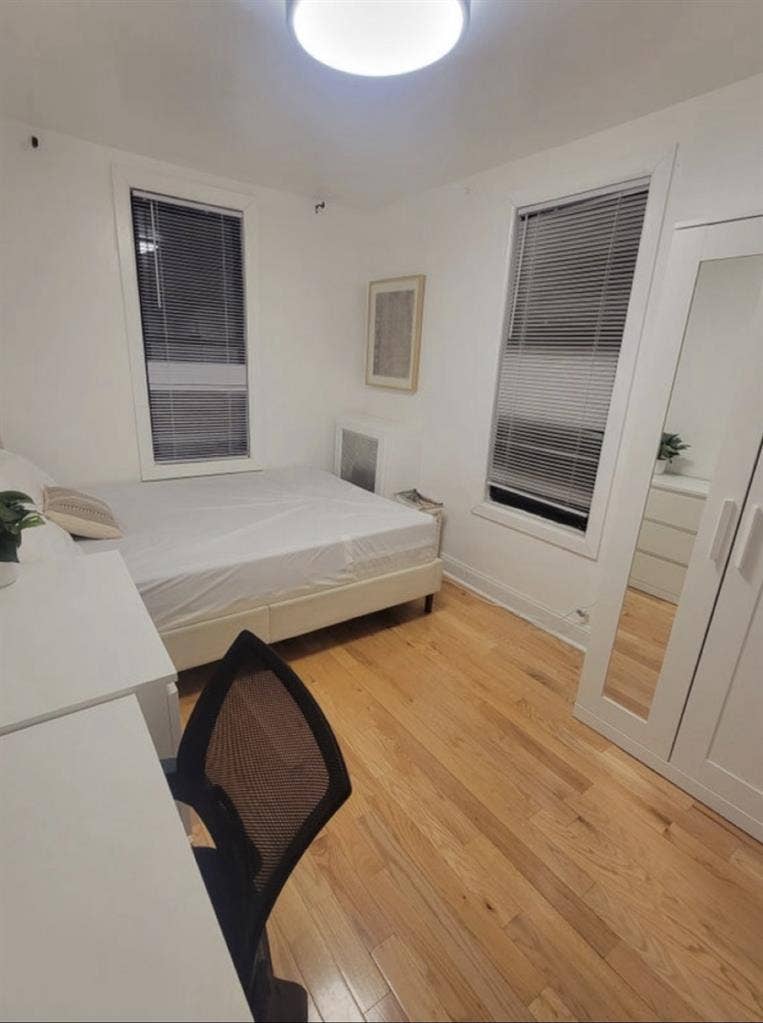 Private room For Rent