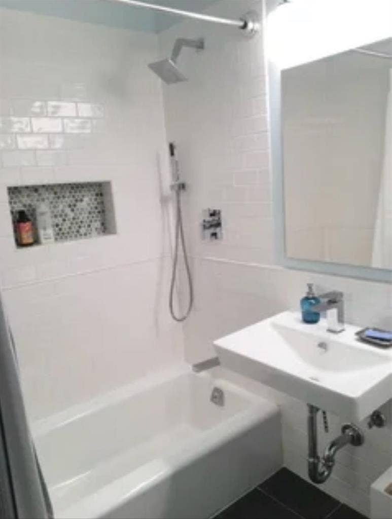Private room For Rent