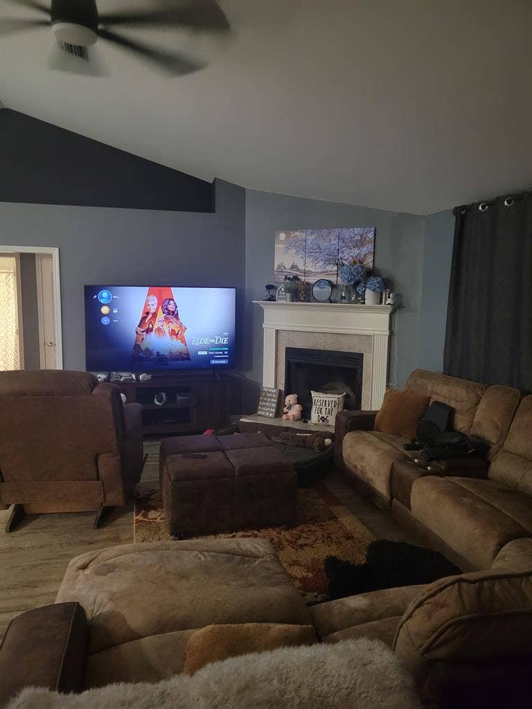 Single bedroom/bathroom