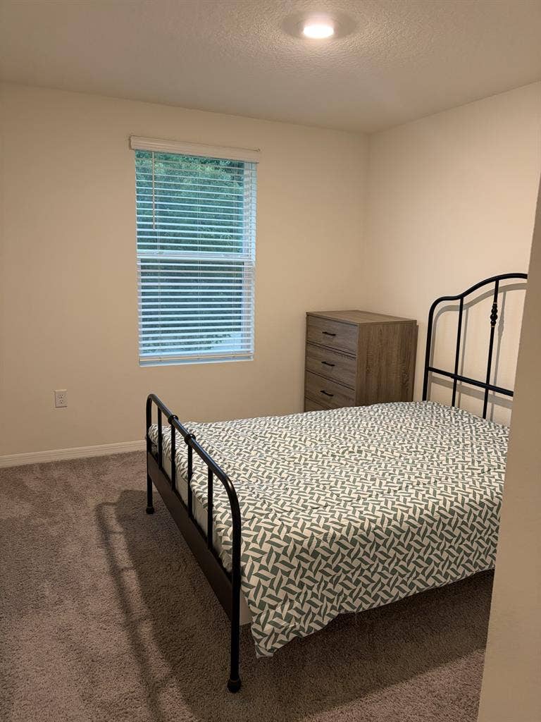 1 bedroom with 1 shared bathroom