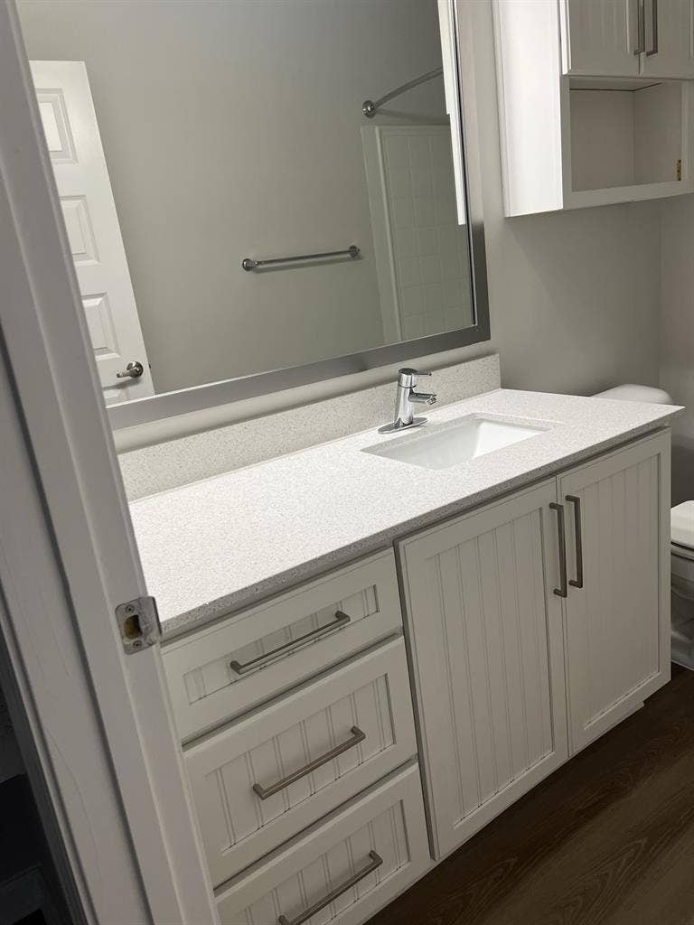 Private room and bathroom
