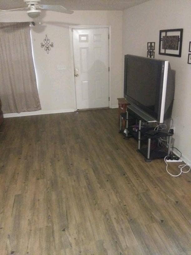 Room off Atlantic and Southside