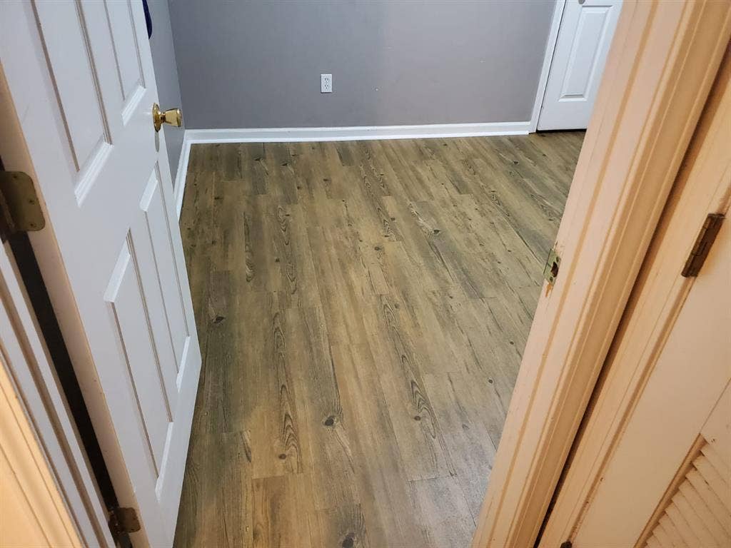 Room off Atlantic and Southside