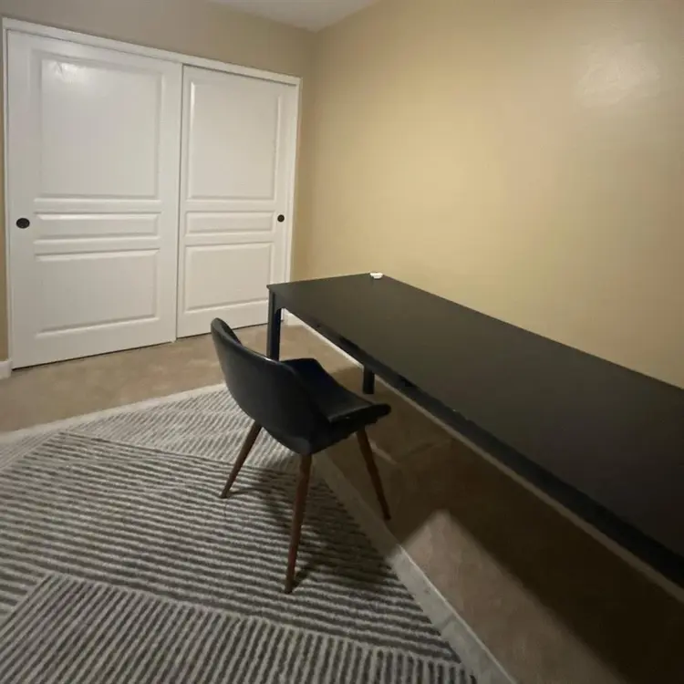 Private room, and friendly home!