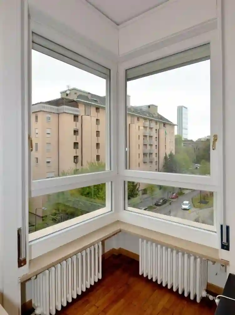 Bright, cozy single room - Citylife