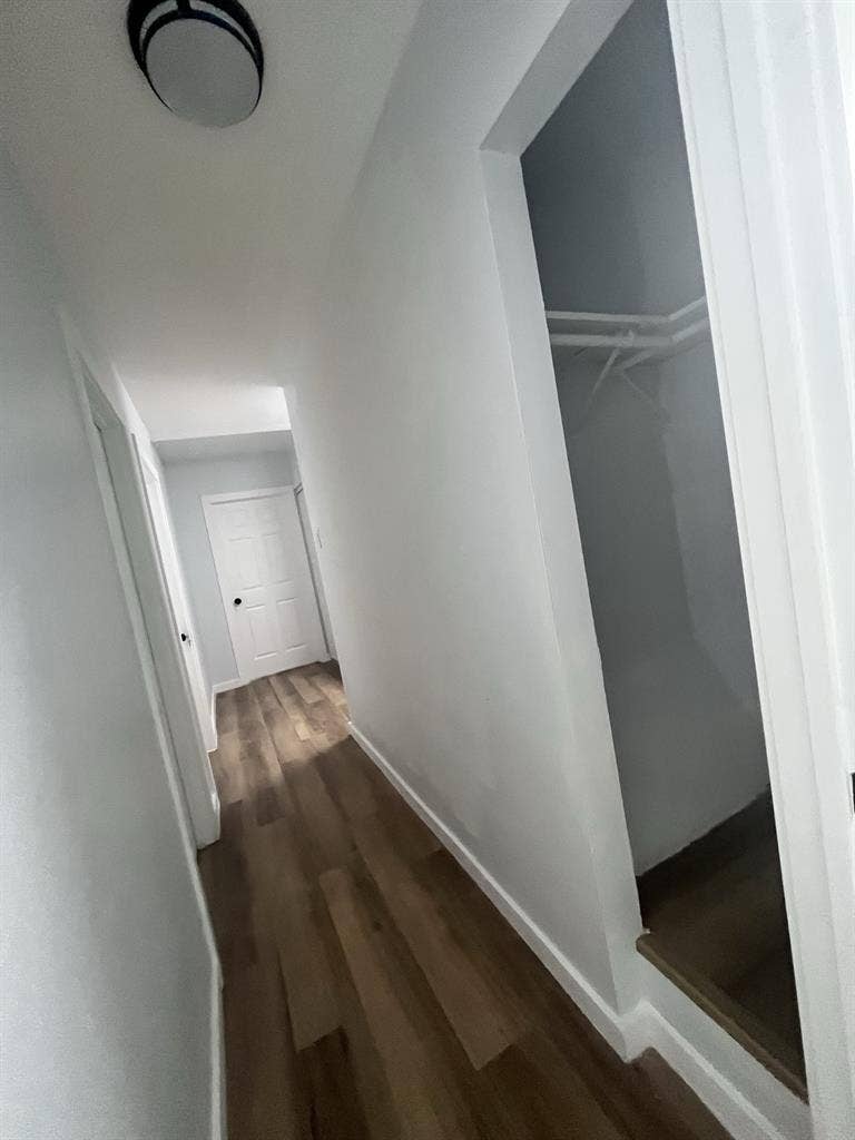 Prime location- Private Room!