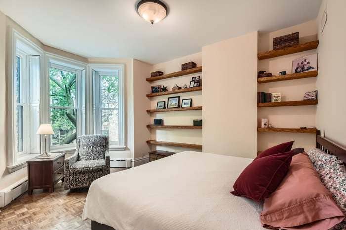 Room available in Lincoln Park