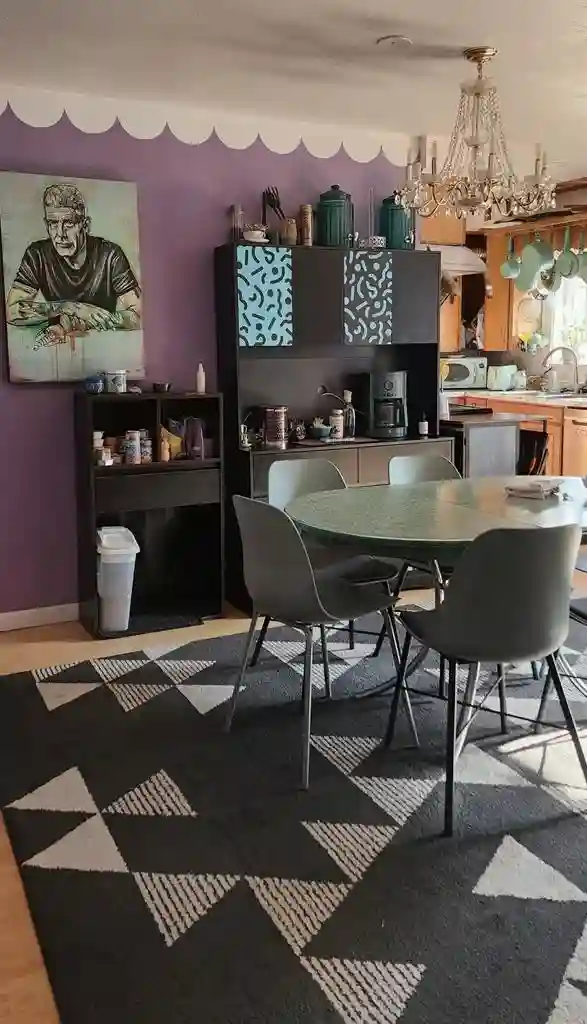 Large West Seattle House seeks 3rd