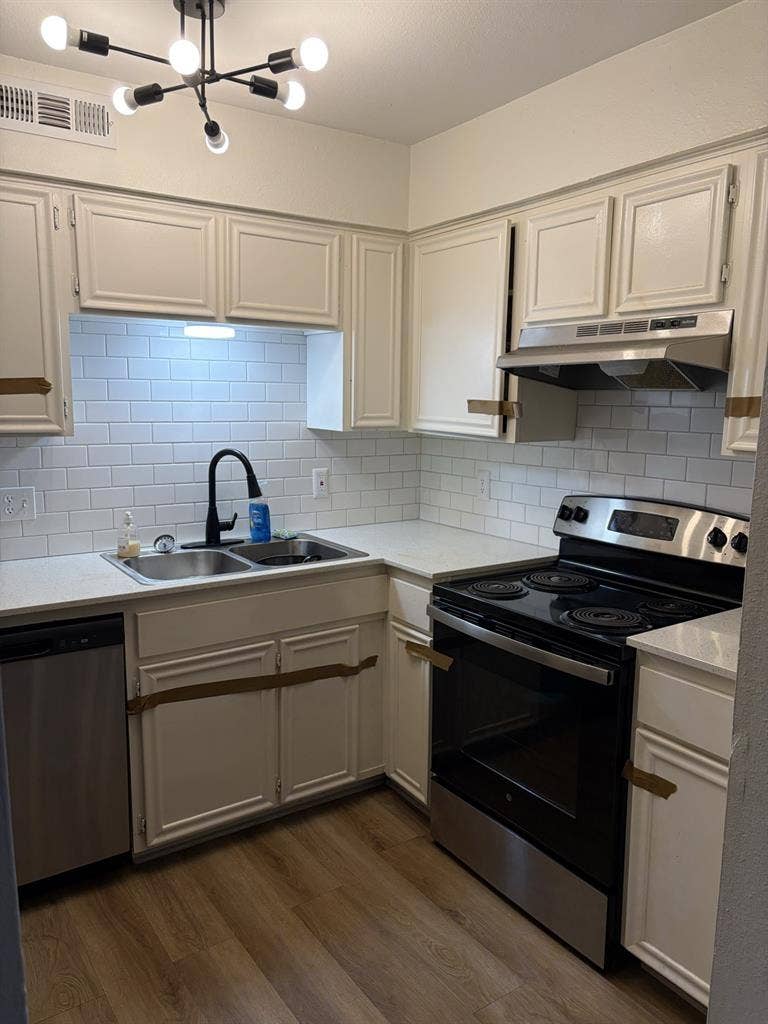 Nice quiet room for rent