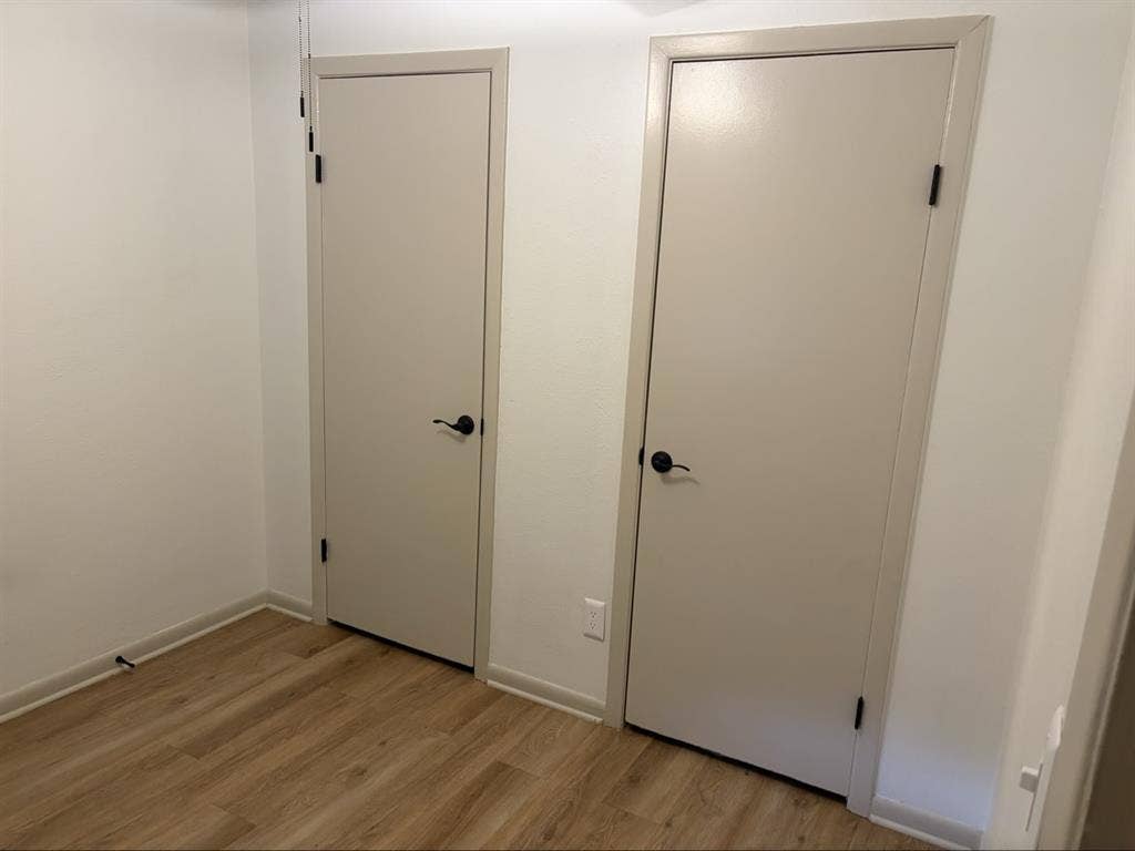 Nice quiet room for rent