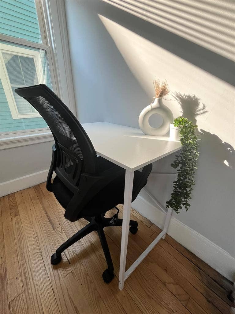 Furnished Private Bedroom For Rent