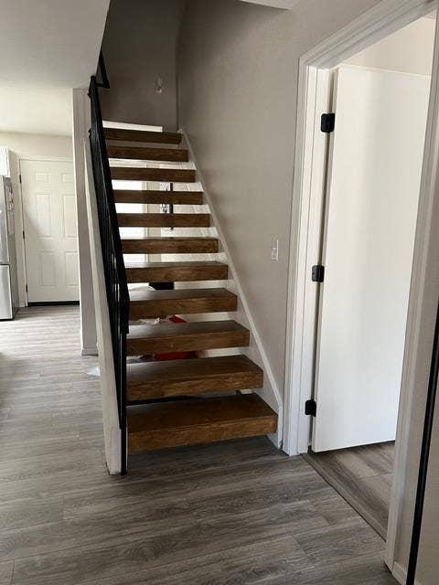 Room for rent in townhouse